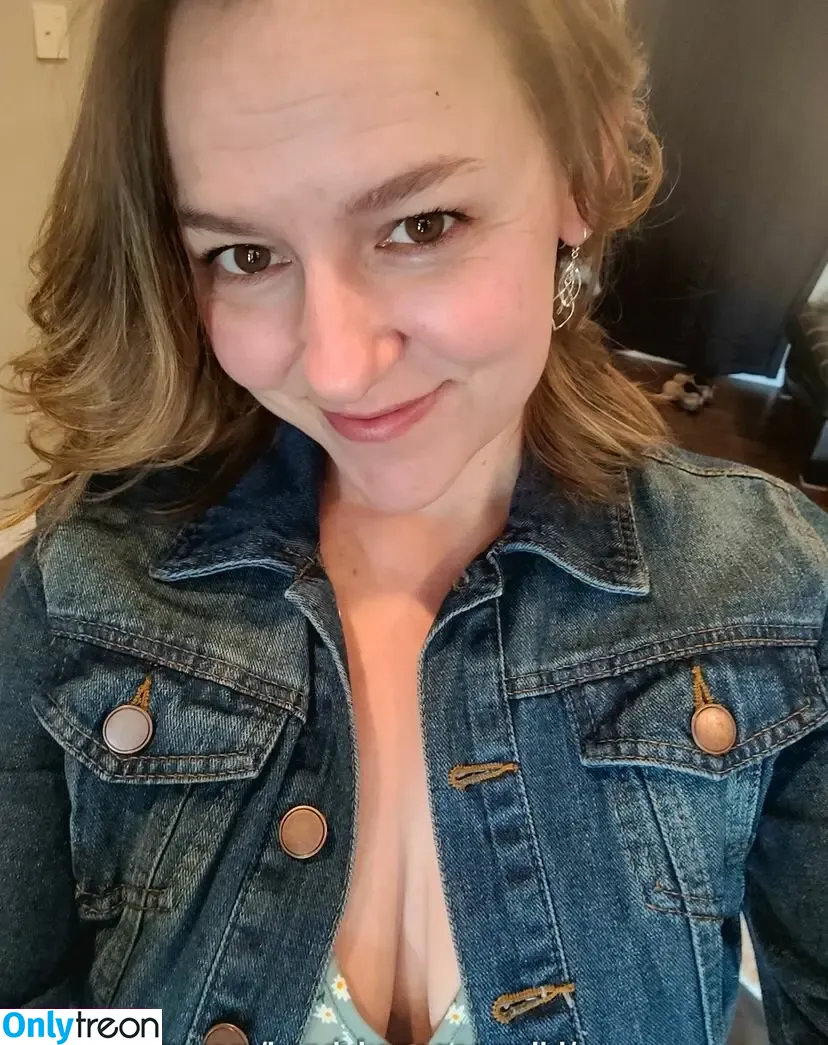 Kandy Kane nude photo #0008 (kandykanegonewild)