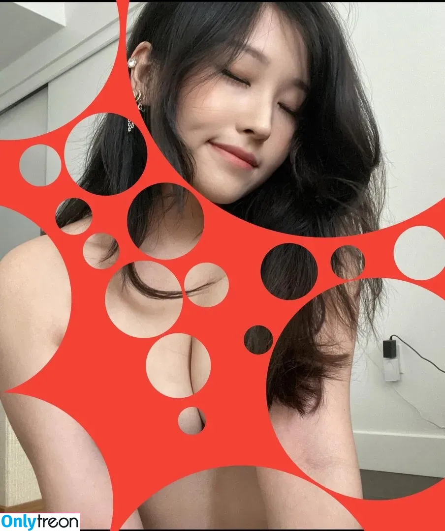 Kang Hee Yoon nude photo #0021 (Aikuros / Hyoon / floaromaa)
