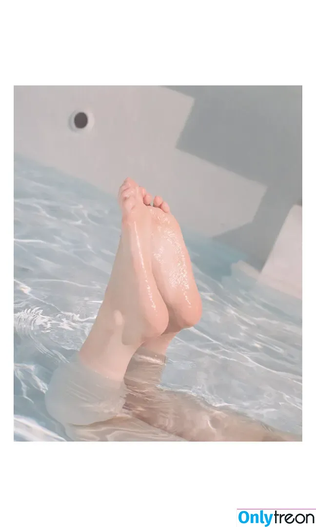 瀬戸環奈 Kanna Seto nude photo #0474 (Kanna Seto / setokanna_)