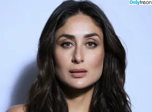 Kareena Kapoor KHAN / kareenakapoorkhan nude photo #0006