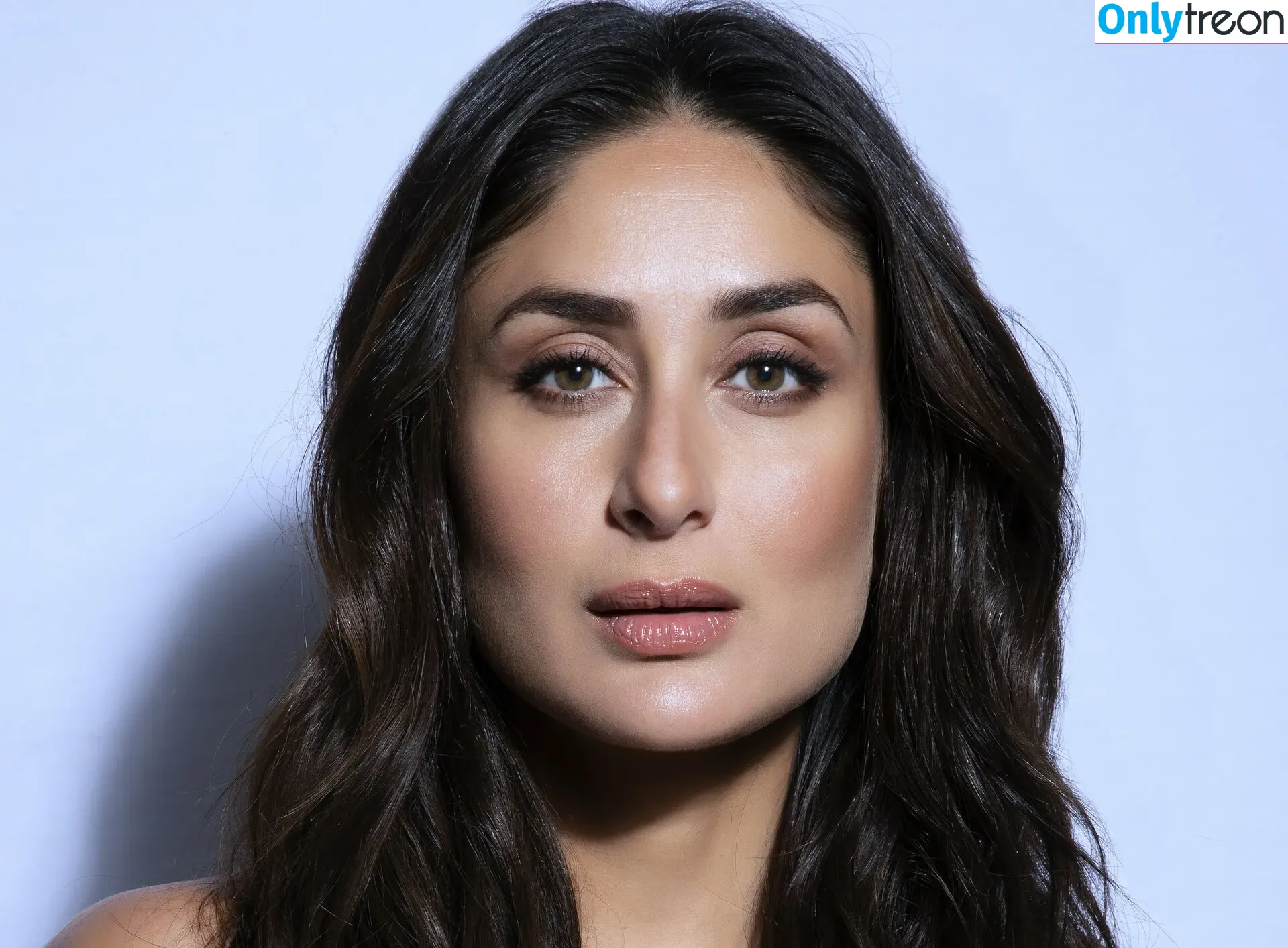 Kareena Kapoor KHAN голая photo #0006 (kareenakapoorkhan)