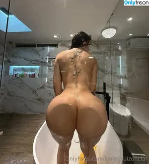 Karely Ruiz / karely_ruiz_gf / karelyruizo1 / karelyruizoficial фото голая #0691