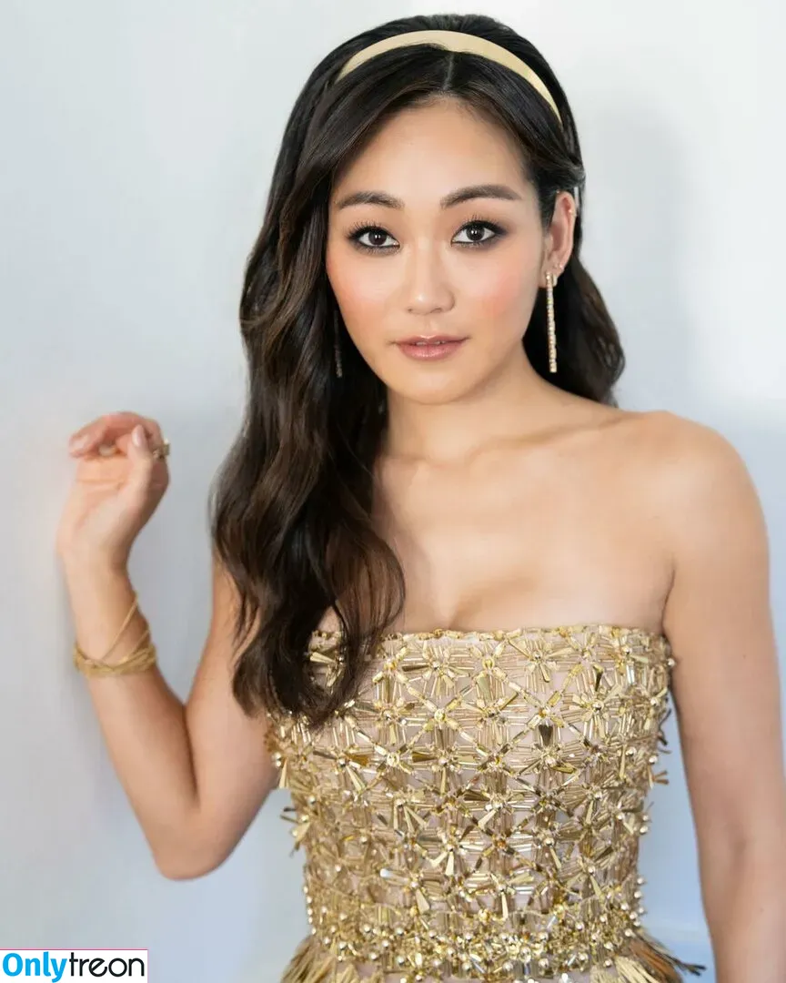 Karen Fukuhara голая photo #0189 (Kimiko / karenfukuhara)