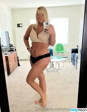 Karen Pennington / Bailey Buttner / Karen Buttner / Karensgalaxy / Martiangirl / Martiangirl1 / karen.buttner nude photo #0031