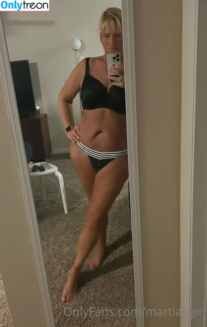 Karen Pennington nude photo #0082 (Bailey Buttner / Karen Buttner / Karensgalaxy / Martiangirl / Martiangirl1 / karen.buttner)