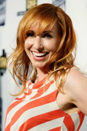 Kari Byron / starbyron0 / therealkaribyron nude photo #0049