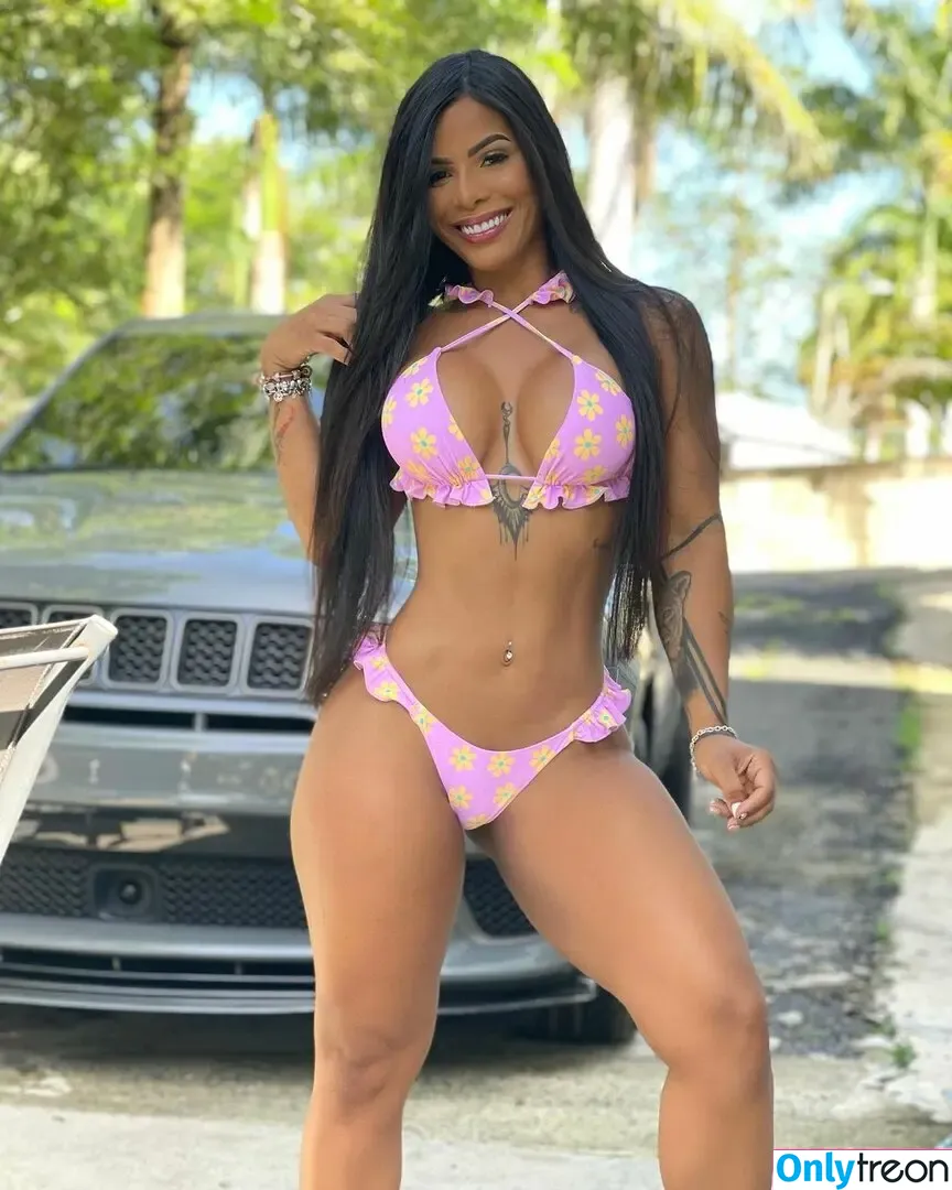 Karishna Ayala nude photo #0038 (karishna.ayala / karishnaayala)