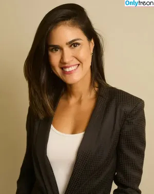 Karla Albuquerque / karlajornalismo nude photo #0002