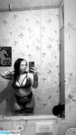 Karlee_bby /  / Selling680921 / karleesell nude photo #0015