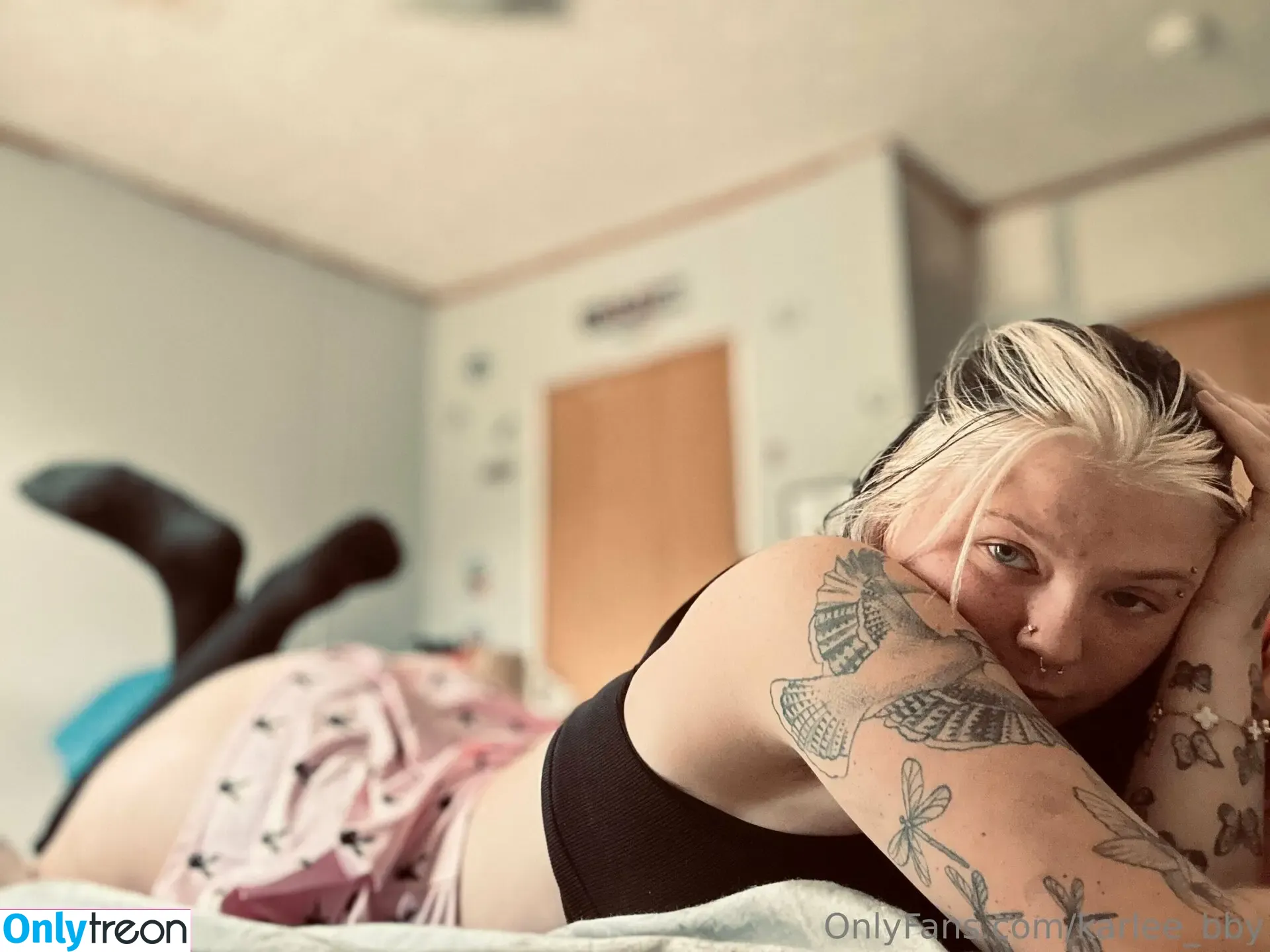 Karlee_bby nude photo #0018 ( / Selling680921 / karleesell)