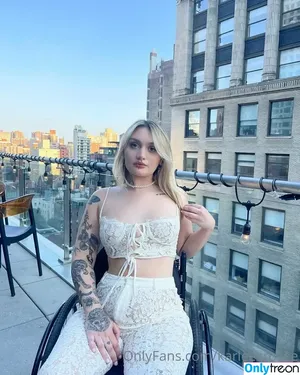 karleexrosee / notkarleerose nude photo #0077