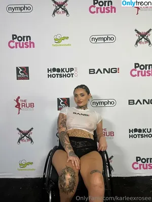 karleexrosee / notkarleerose nude photo #0122