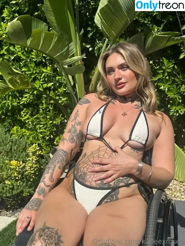 karleexrosee голая photo #0110 (notkarleerose)