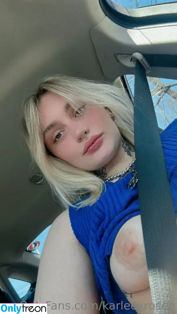 karleexrosee nude photo #0124 (notkarleerose)
