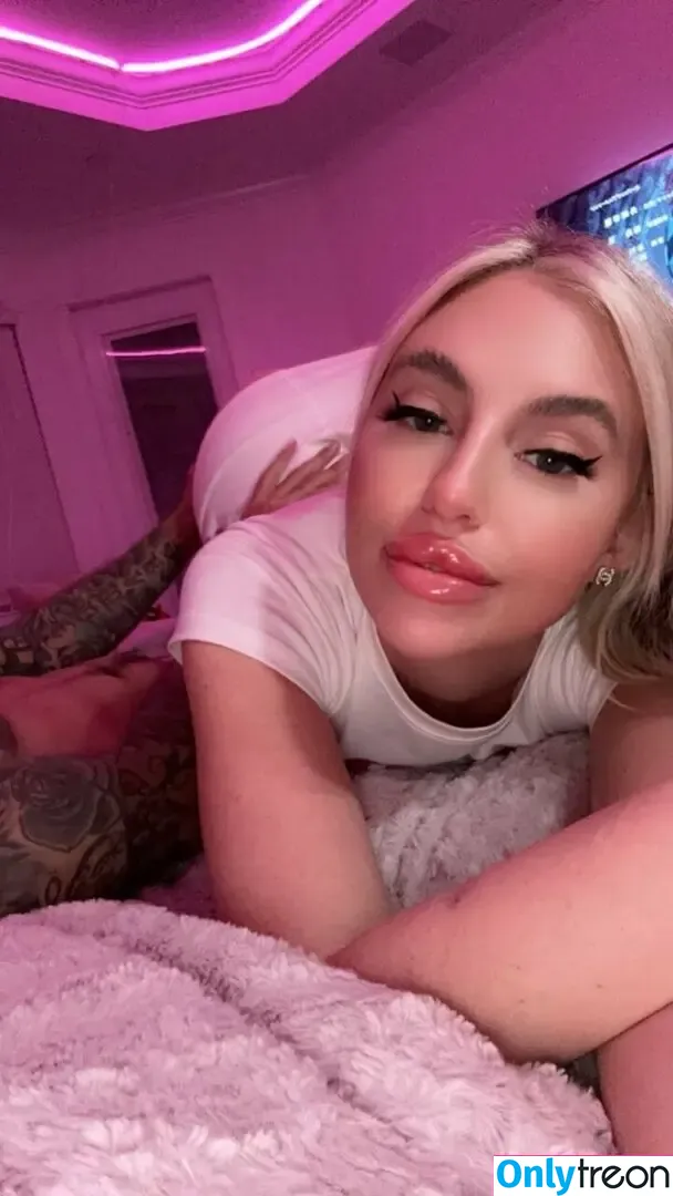 karleystokes nude photo #2259 (karley_stokes)