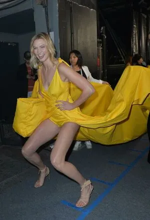 Karlie Kloss / karliekloss фото голая #0144