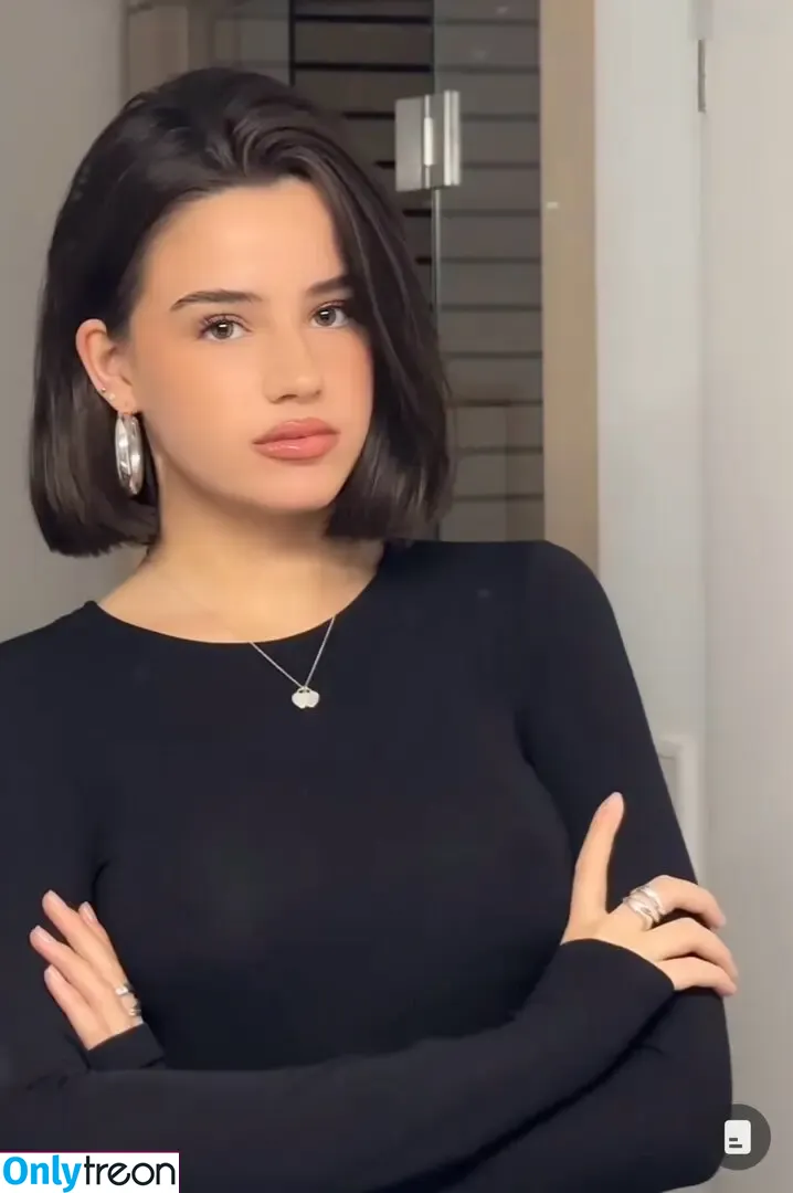 Karlotta Nila голая photo #0297 (karlotta.nila)