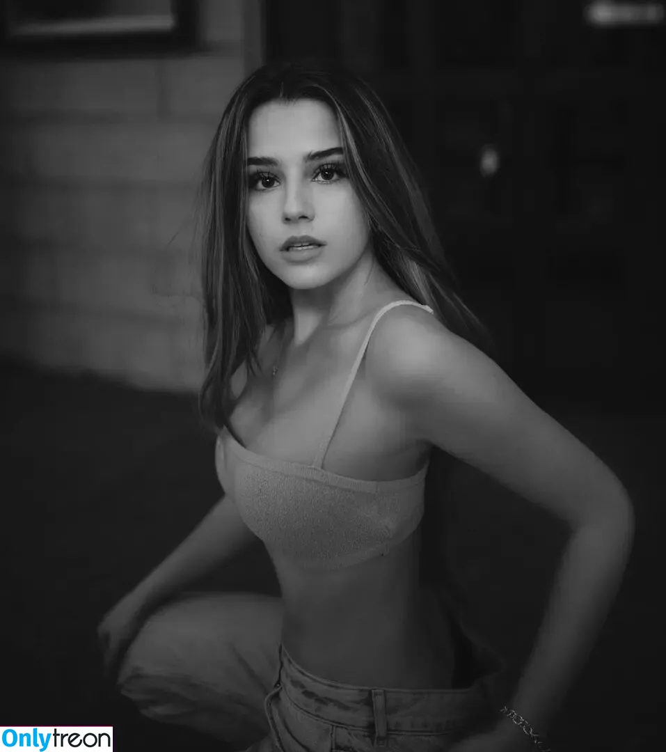 Karlotta Nila голая photo #0333 (karlotta.nila)