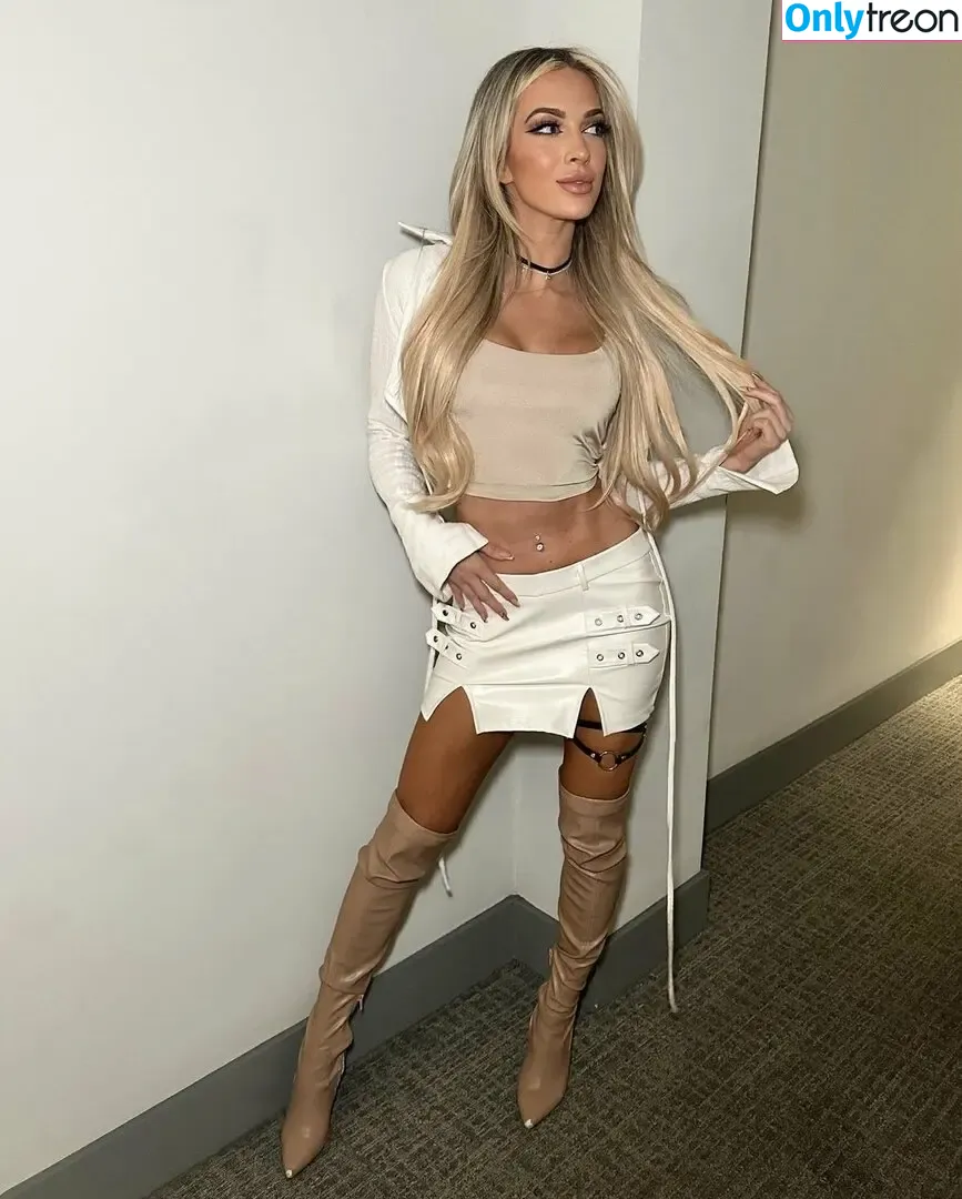 Karmen Petrovic nude photo #0142 (WWE NXT / karmen_wwe)