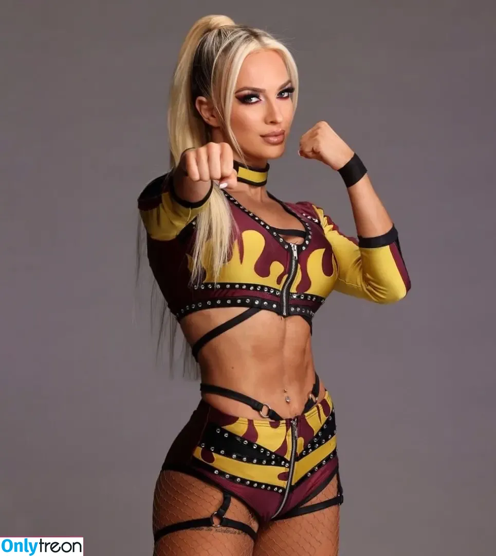 Karmen Petrovic nude photo #0159 (WWE NXT / karmen_wwe)