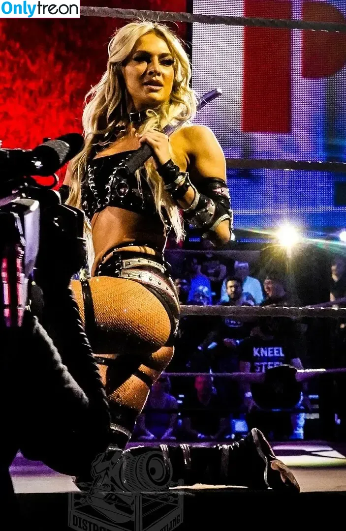 Karmen Petrovic nude photo #0295 (WWE NXT / karmen_wwe)