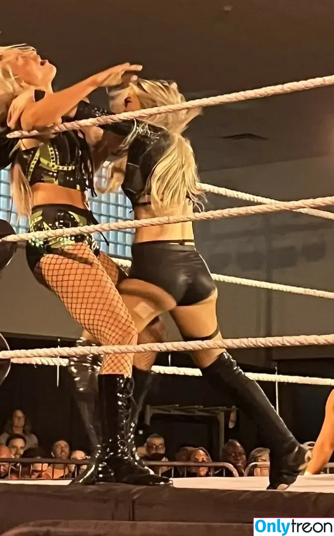 Karmen Petrovic nude photo #0320 (WWE NXT / karmen_wwe)