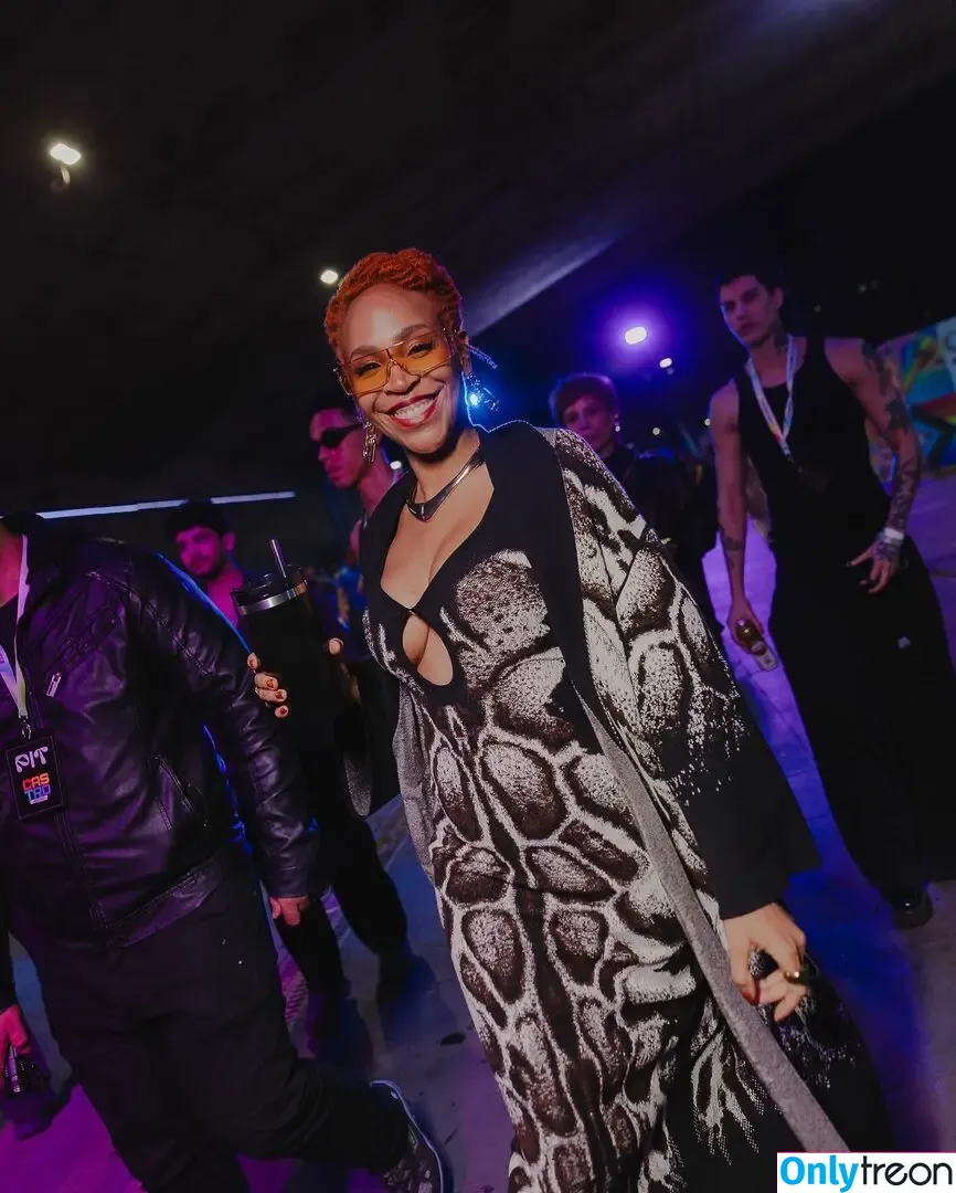 Karol Conká голая photo #0025 (karolconka)