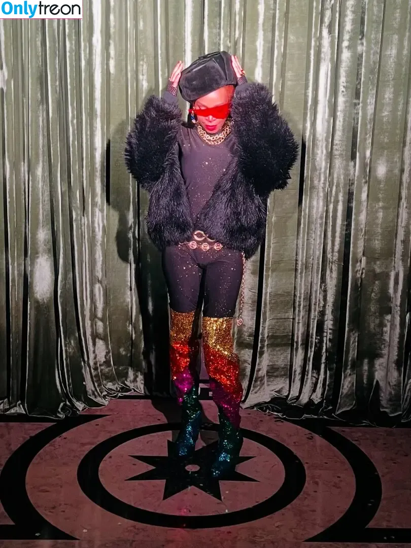 Karol Conká голая photo #0027 (karolconka)