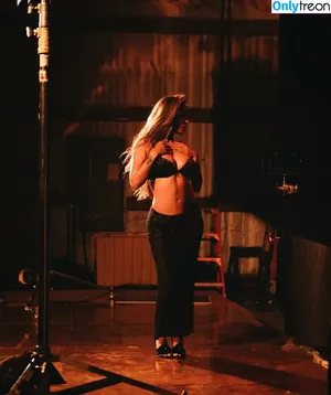 Karol G / karolg / karolgfriend nude photo #0560