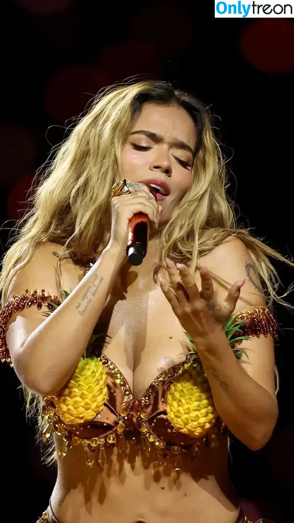 Karol G голая photo #0527 (karolg / karolgfriend)