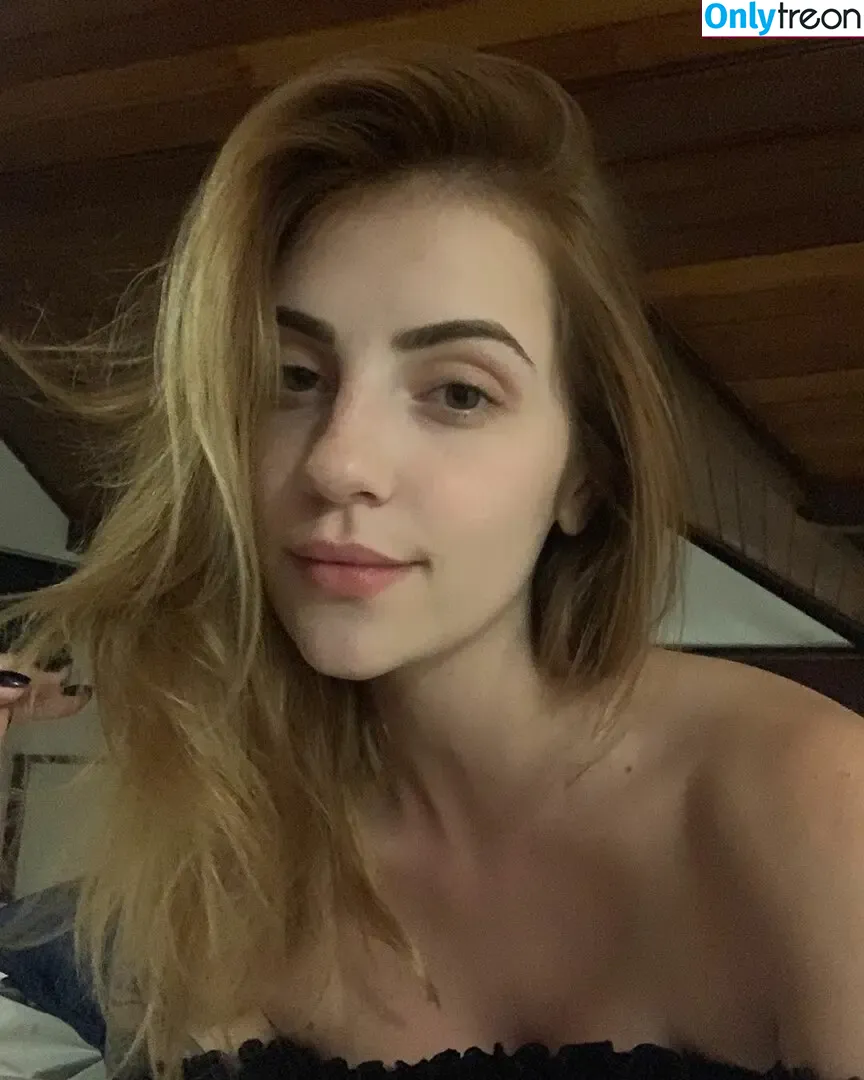 Karol Queiroz nude photo #0149 (mkarolqueiroz)