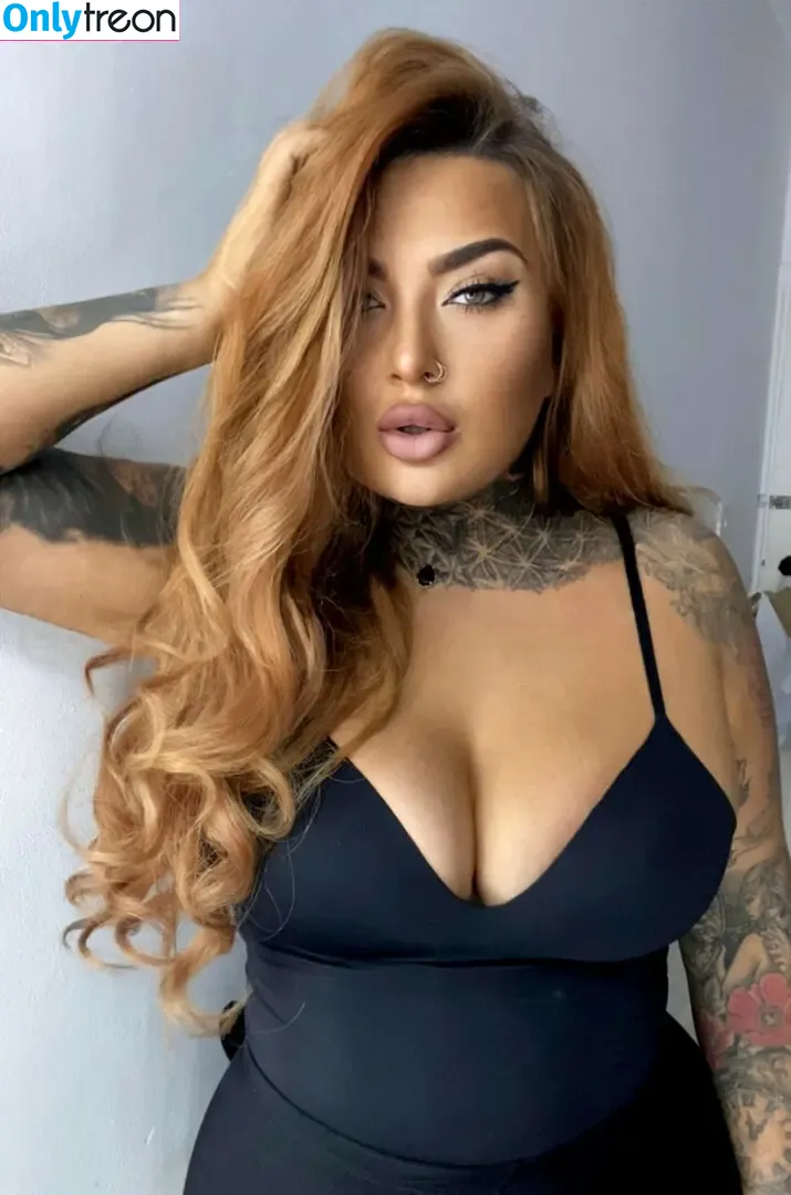 Karolina Francesca nude photo #0002 (karolina.francesca / karolinafranx / kazzx)