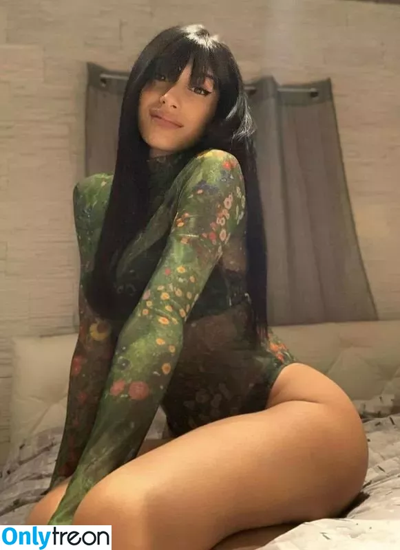 Karolina Surpi nude photo #0053 (karolinasurpi / u334675294)