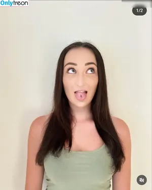  nude photo #0001