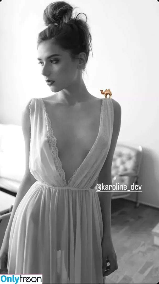 karoline_dcv голая photo #0014 (Karolinepatreon1 / karolinettee)