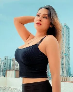 Karrishma Kar / KarKarrishma / karrishmakar135 nude photo #0017