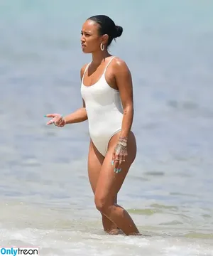 Karrueche Tran / Karrueche nude photo #0184