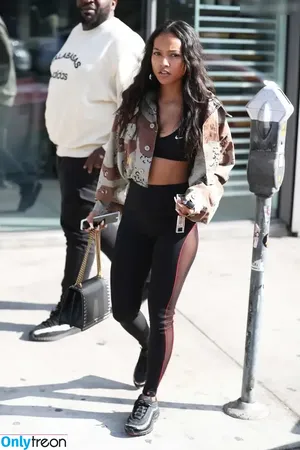 Karrueche Tran / Karrueche фото голая #0413