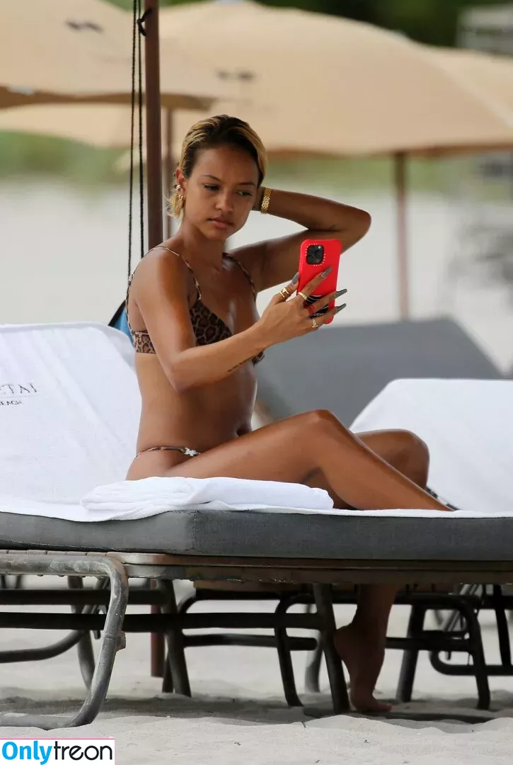 Karrueche nude photo #0120 (Karrueche)