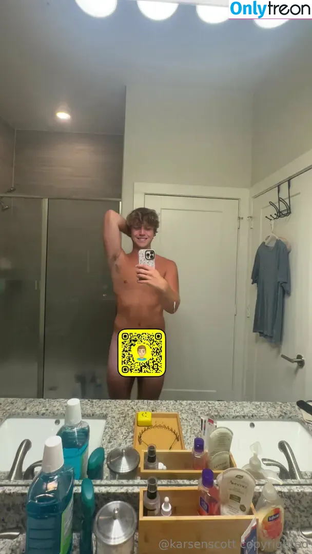 karsen.scott nude photo #0117 (karsoncscott)