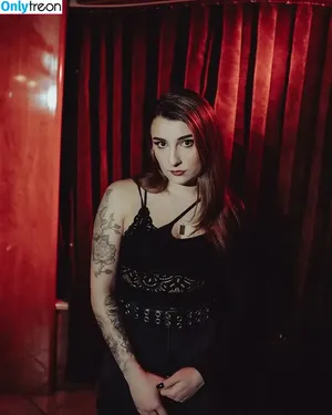 Kasey Karlsen / Deadlands Singer / kaseykarlsen nude photo #0133