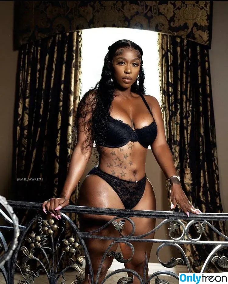 Kash Doll nude photo #0008 (Arkeisha Antoinette Knight / kashdoll / kashdollk18)