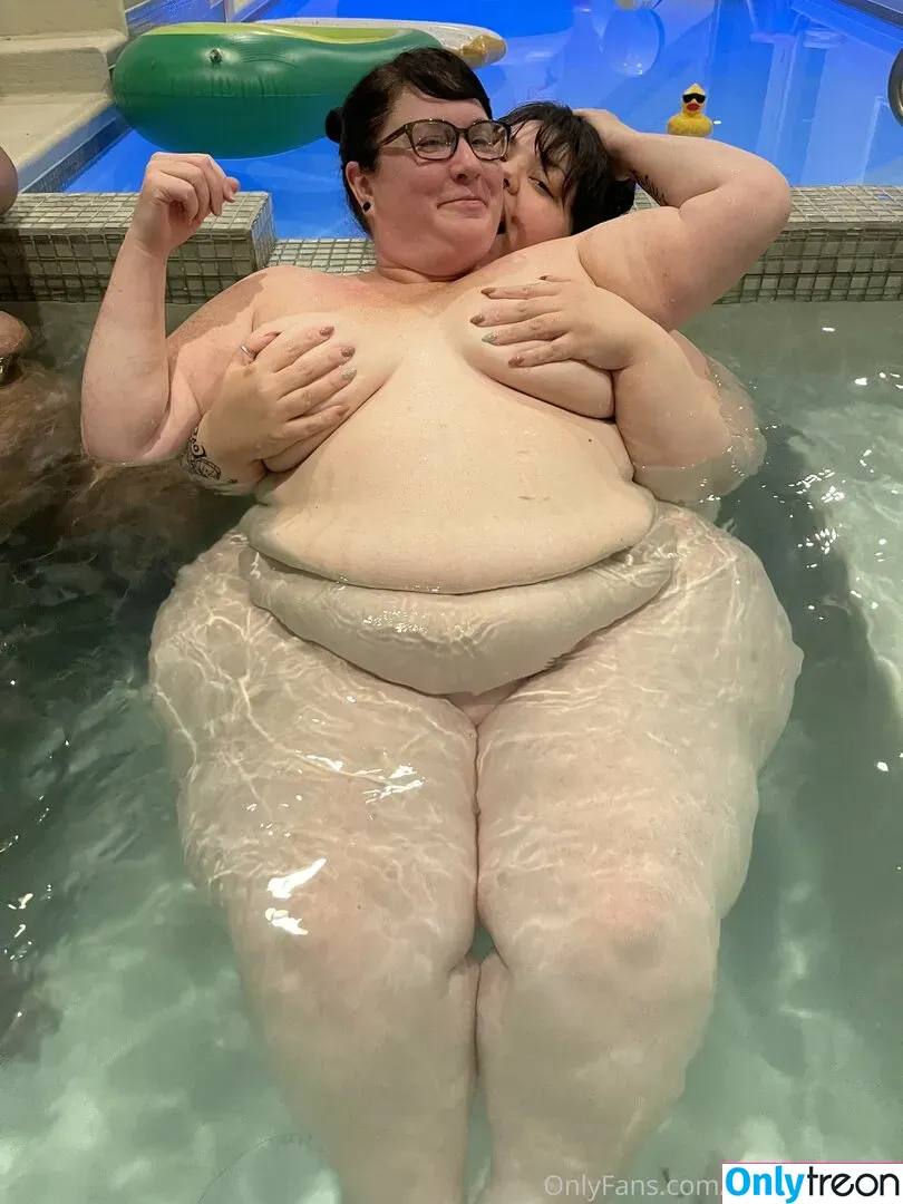 kasstheeblast nude photo #0036 (kasstheeblast)