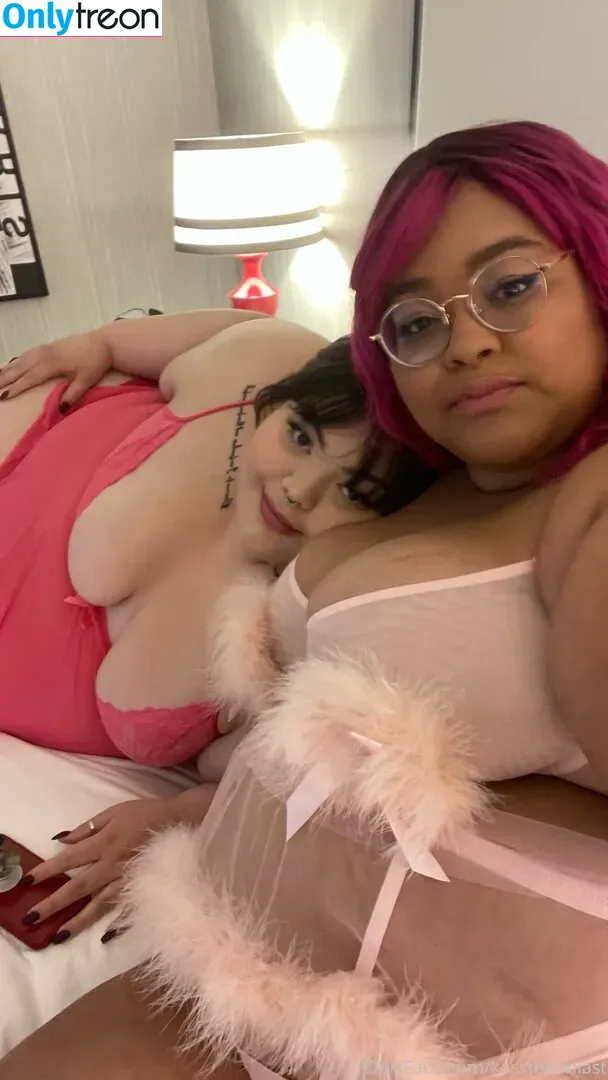 kasstheeblast nude photo #0053 (kasstheeblast)