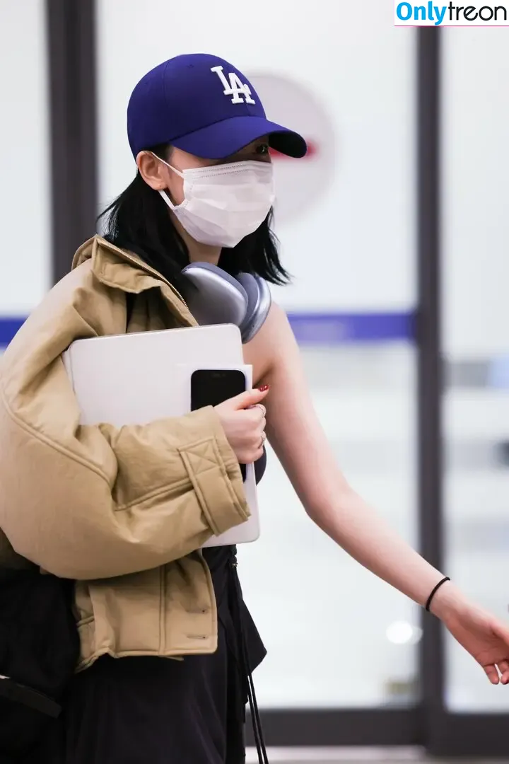 katarinabluu голая photo #4087 (Karina / aespa / karinamasfina)