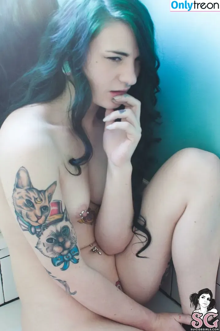 Katarinasin голая photo #0008 (Katarinasin)