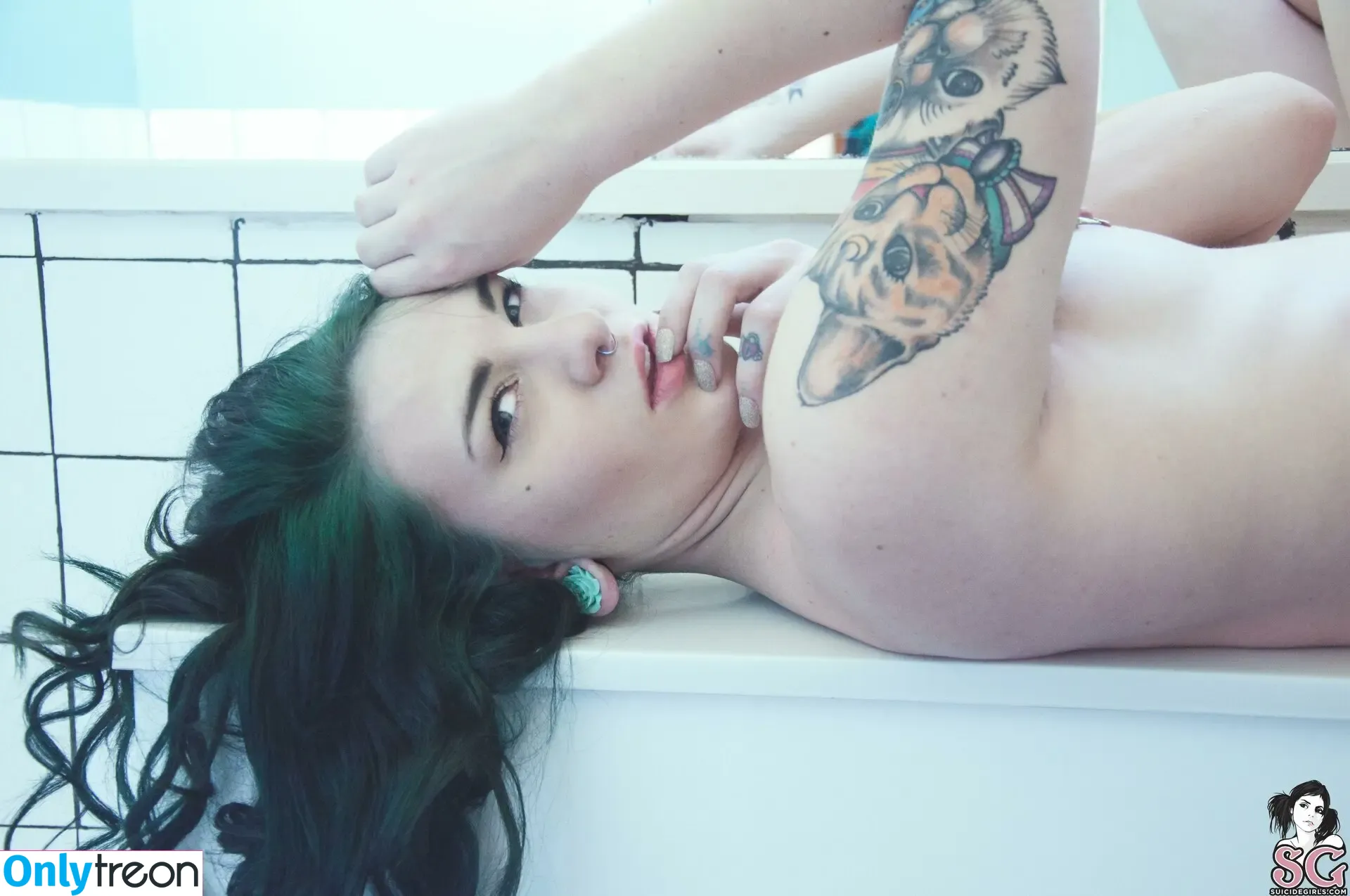 Katarinasin nude photo #0027 (Katarinasin)