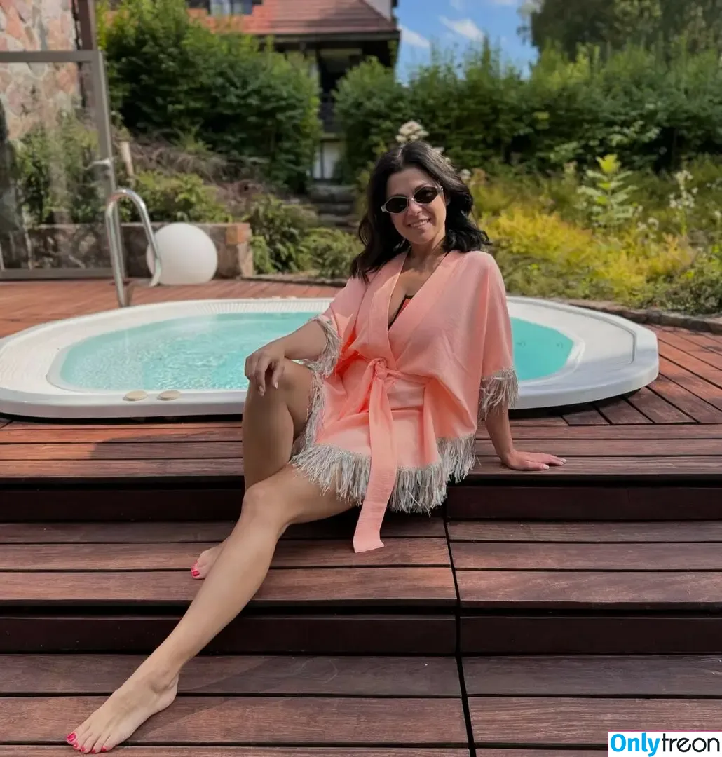 Katarzyna Cichopek nude photo #0019 (katarzynacichopek)