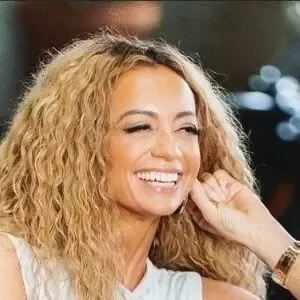 Kate Abdo / kateabdo nude photo #0011