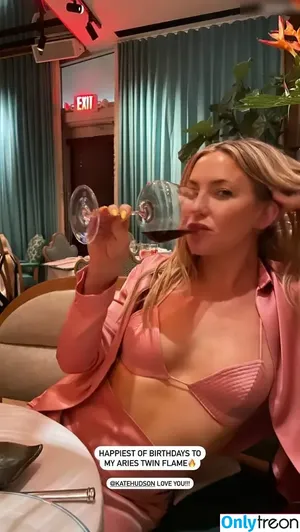 Kate Hudson / katehudson фото голая #0517